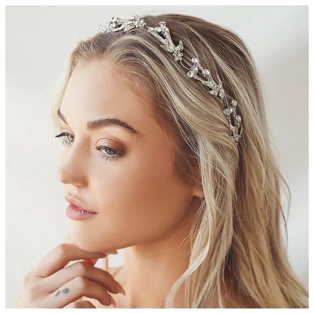 Lulus Cherished Moments Silver Rhinestone Headband